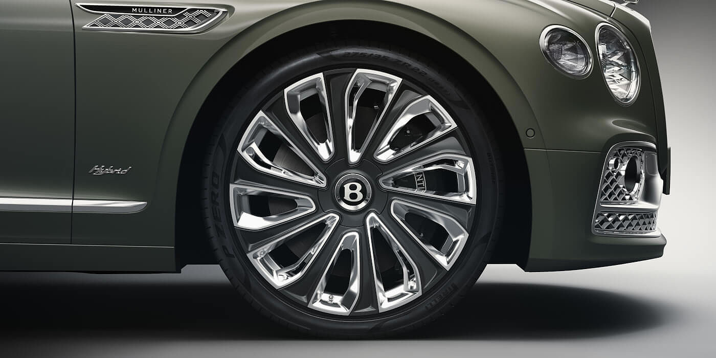 Bentley-Flying-Spur-Hybrid-Mulliner-22-inch-painted-and-polished-wheel